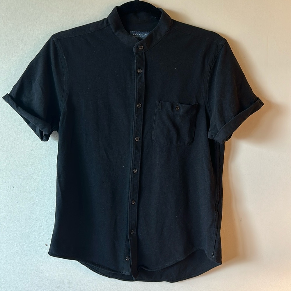 Black Zara banded collar short sleeve shirt